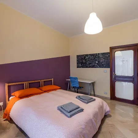 Pensionat House Of Arts Bari